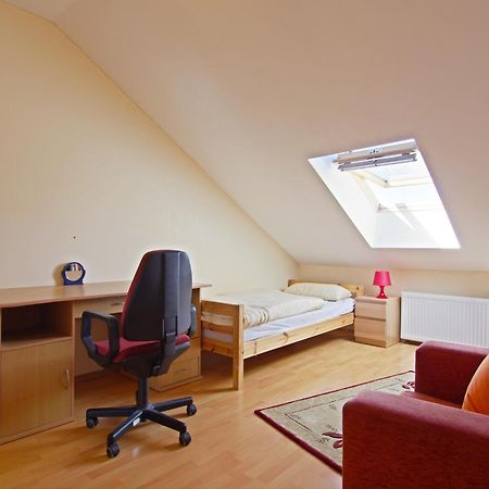 הנובר Private Rooms Near Exhibition Center מראה חיצוני תמונה