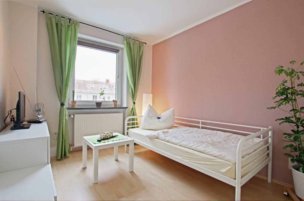 הנובר Private Rooms Near Exhibition Center מראה חיצוני תמונה