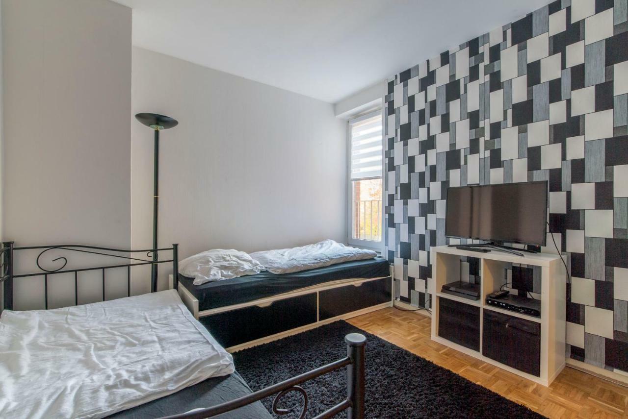 הנובר Private Rooms Near Exhibition Center מראה חיצוני תמונה